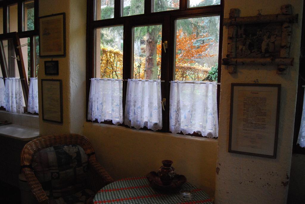 Boroka Apartmanhazak - Oereghaz Velem Cameră foto